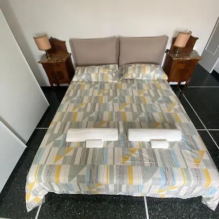 A Sturla Citra 010025-lt-2437 * Génova