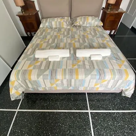 A Sturla Citra 010025-lt-2437 Apartamento