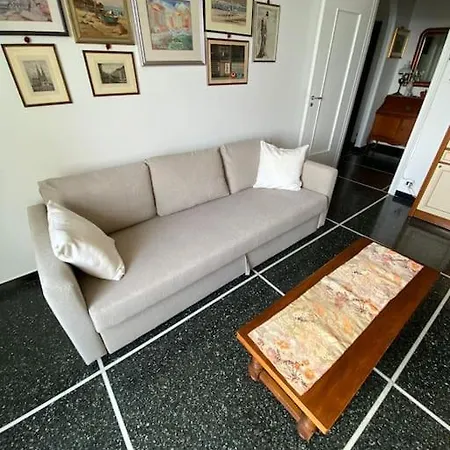 A Sturla Citra 010025-lt-2437